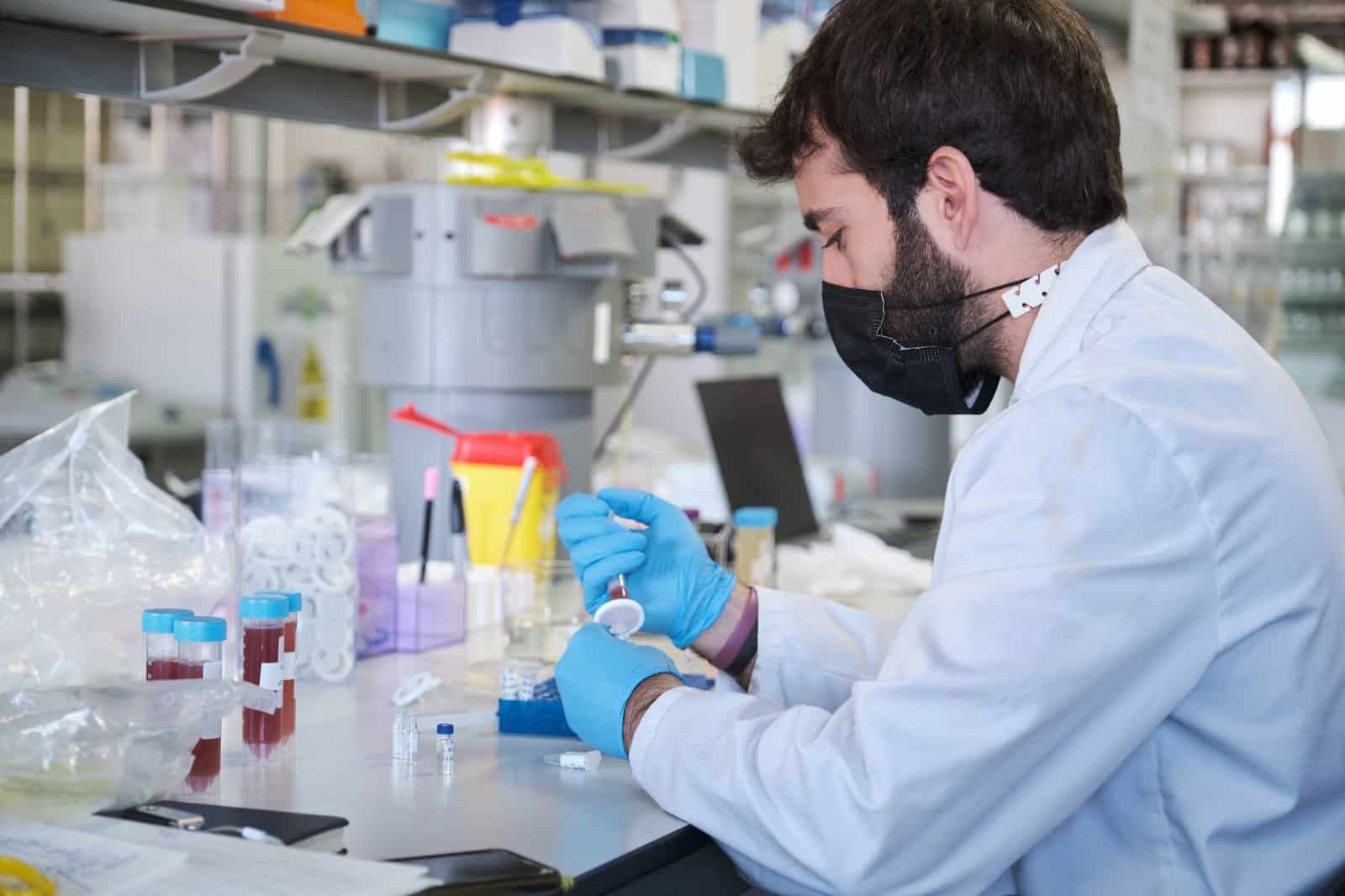 HPLC Applications in Pharmaceuticals: Quality Control and Drug ...