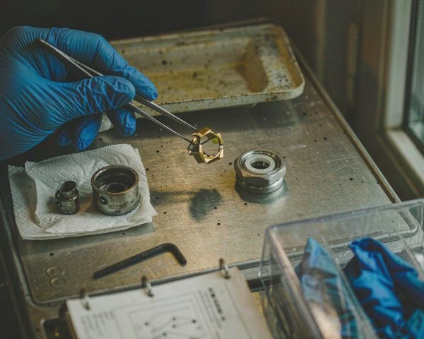inlet seal replacement